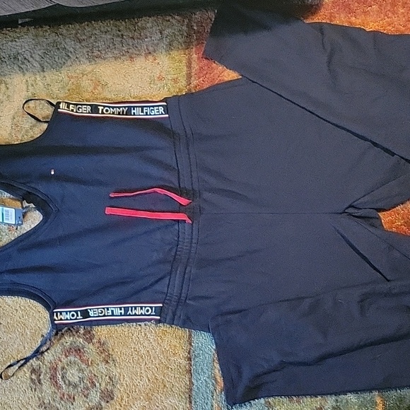 Tommy Hilfiger jumpsuit NWT - Picture 1 of 3